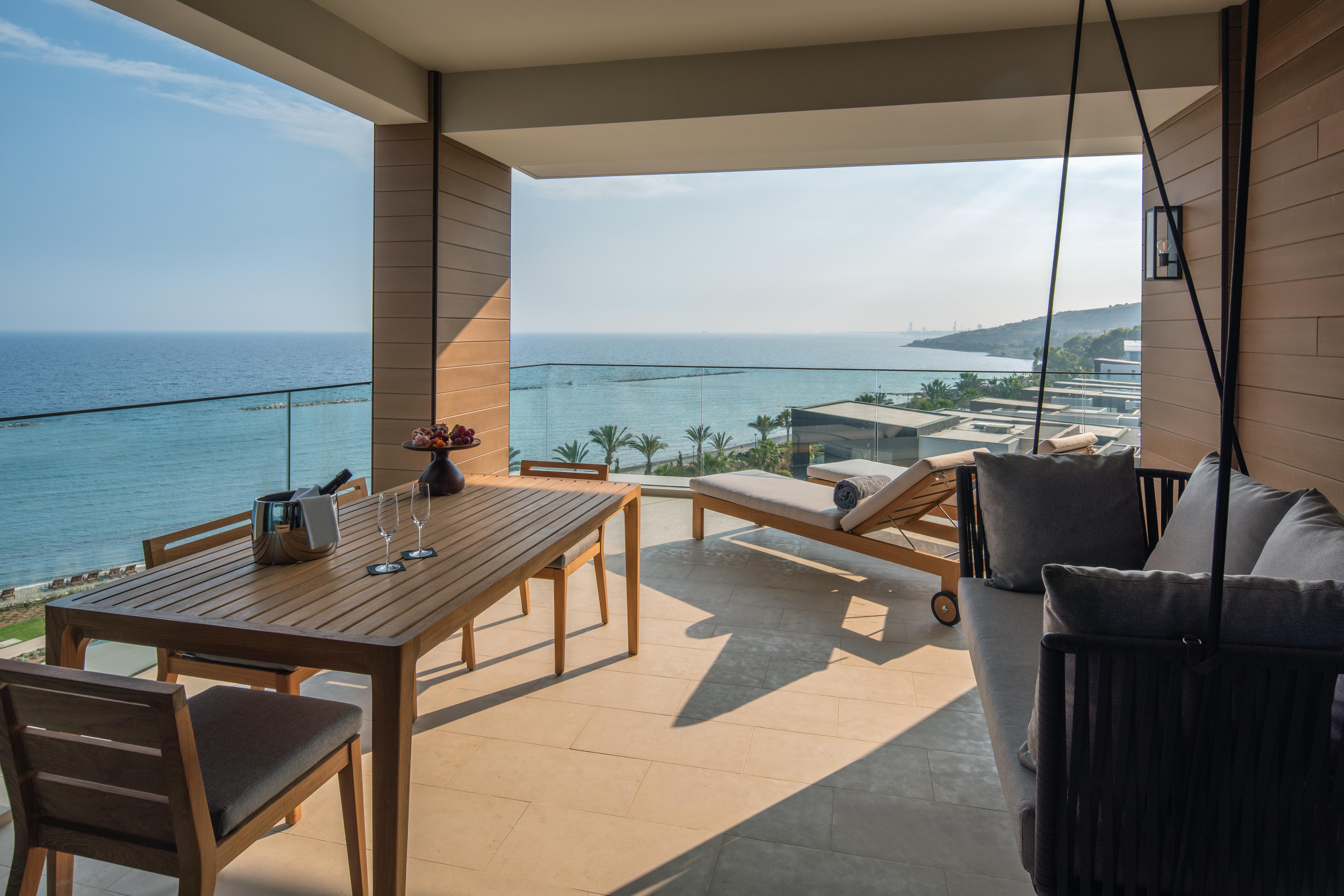 Amara - Sea Your Only View™ Limasol Dış mekan fotoğraf The Westin Resort & Spa, Porto Cervo