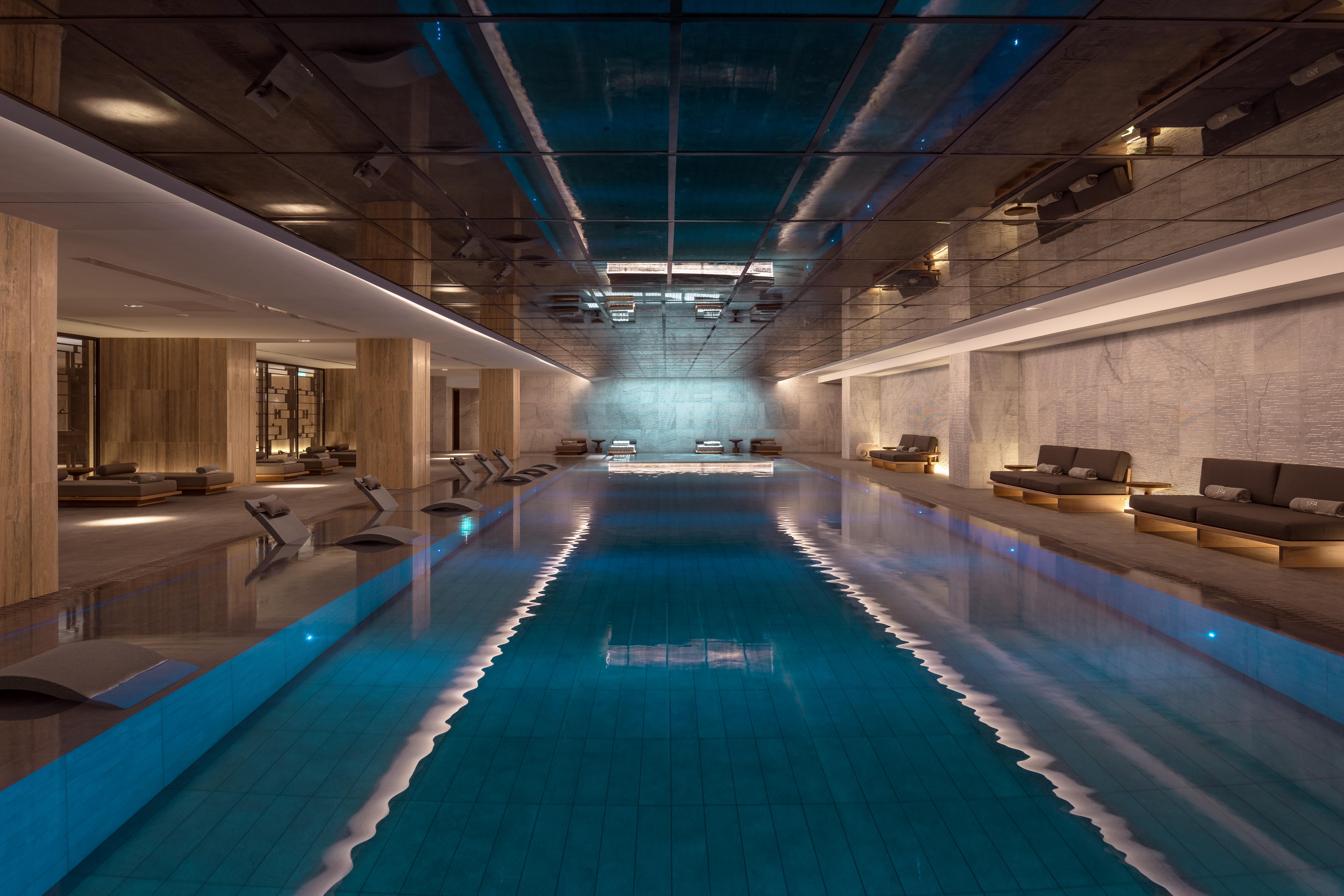 Amara - Sea Your Only View™ Limasol Dış mekan fotoğraf The pool at the Mandarin Oriental, Munich